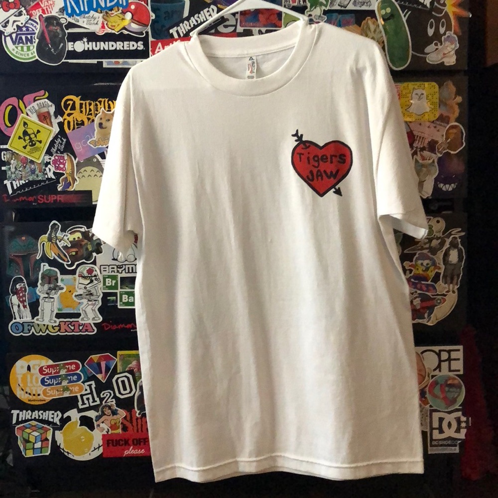 Tigers jaw heart shirt